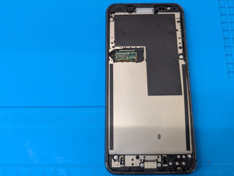 AQUOS sense3 basic（アクオスセンススリーベーシック）の通常バッテリー交換ならスマホ修理工房へお任せください